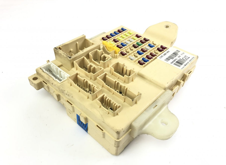 954002P411 Fuse box KIA SORENTO II (XM) (2009-2015)