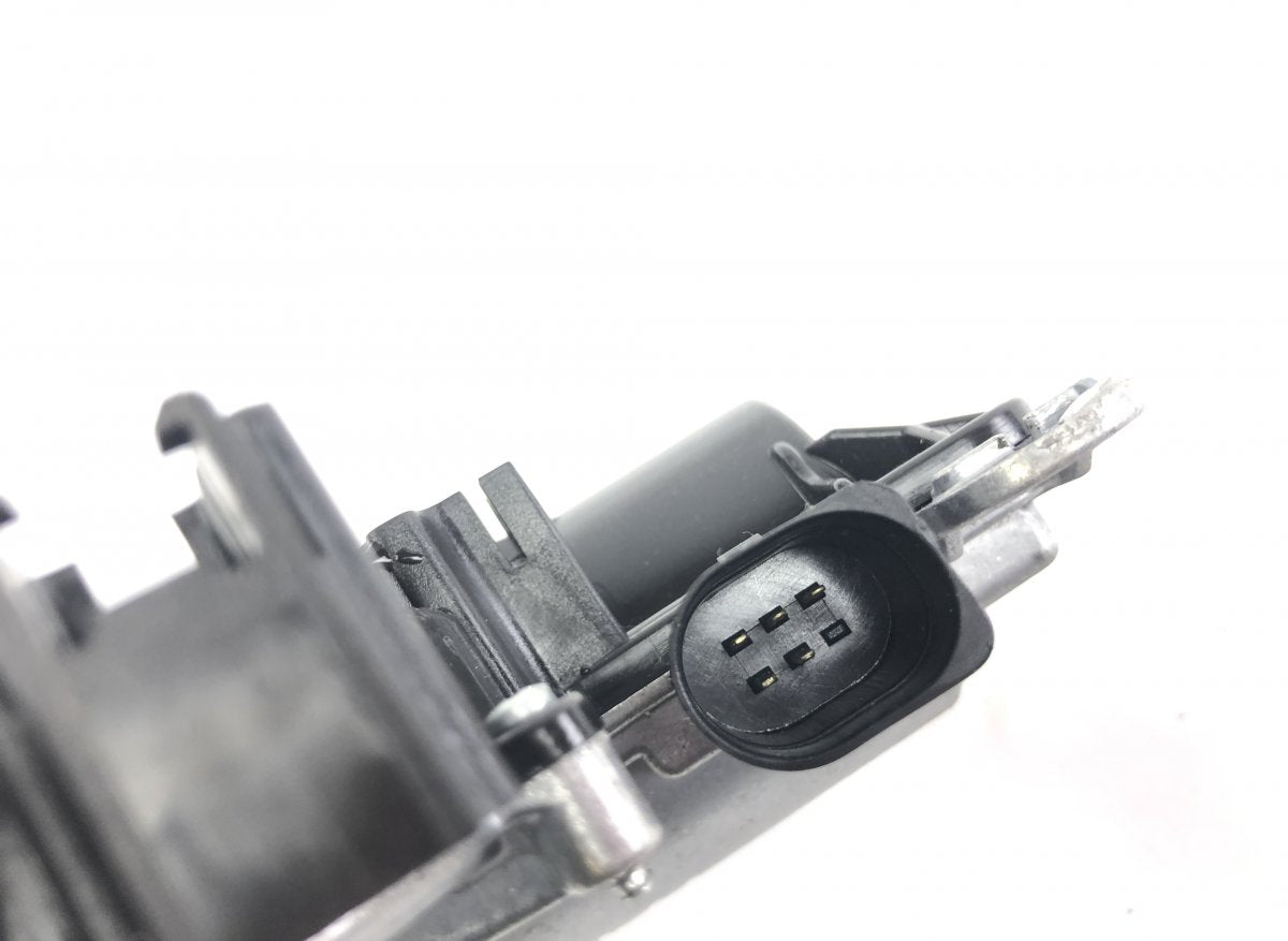 3G0827887B Central Locking motor bootlid / tailgate VW PASSAT B8 (3G) / ALLTRACK (2014-2023)
