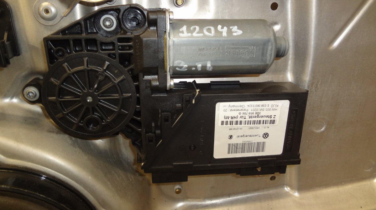 038060140F Window Regulator Compl. rear right VW PHAETON (3D) (2002-2016)