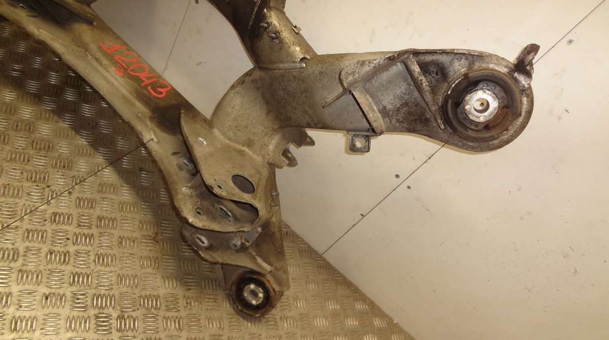 Rear axle Beam VW PHAETON (3D) (2002-2016)
