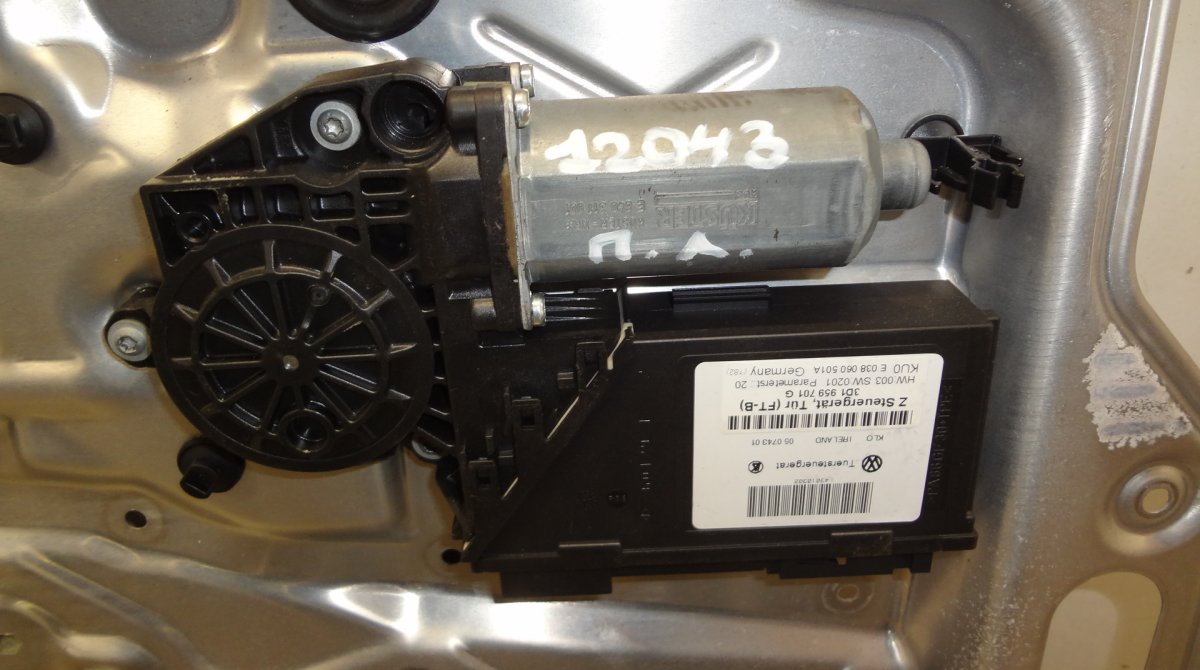 Window Regulator Compl. front left VW PHAETON (3D) (2002-2016)