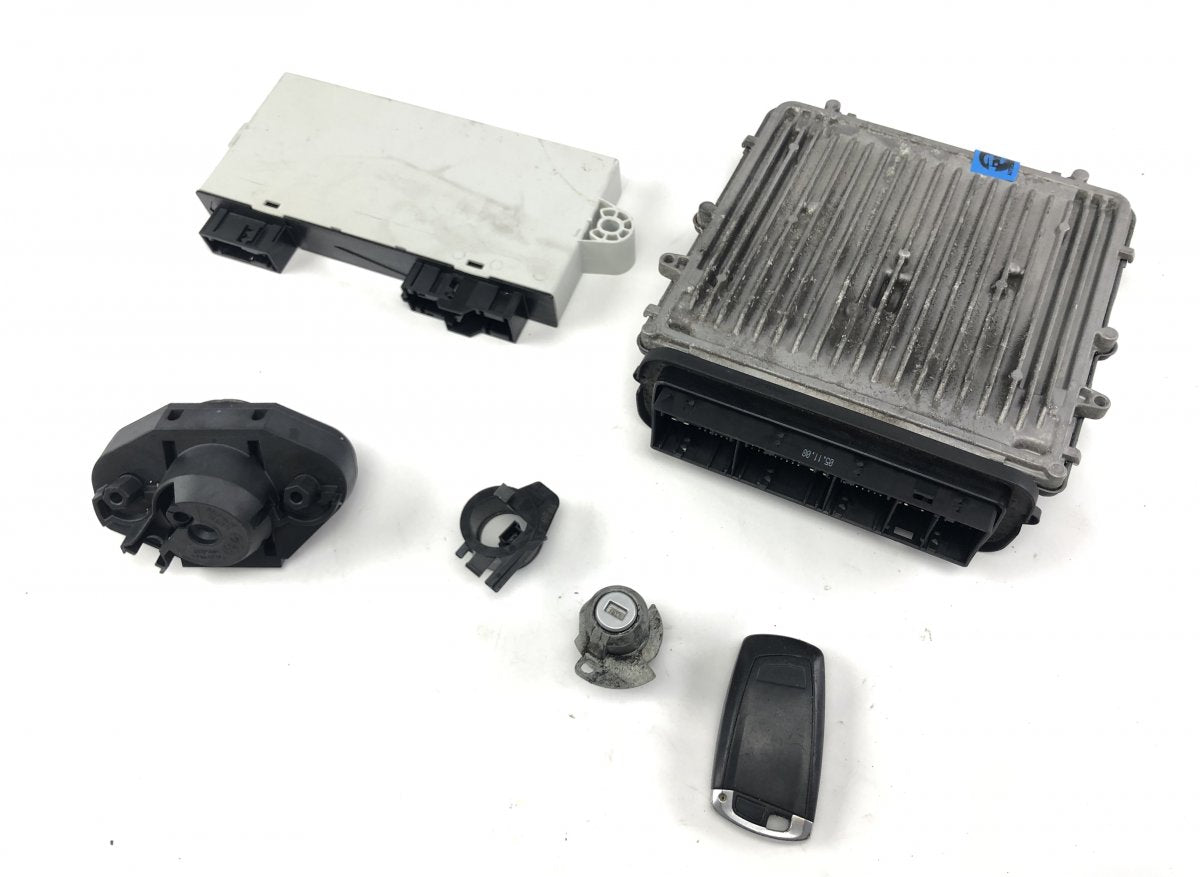 0281014727 0281016728 0281017373 0281018297 0281017963 Engine Control Unit / module (ECU) BMW 7 (F01, F02) (2008-2016)