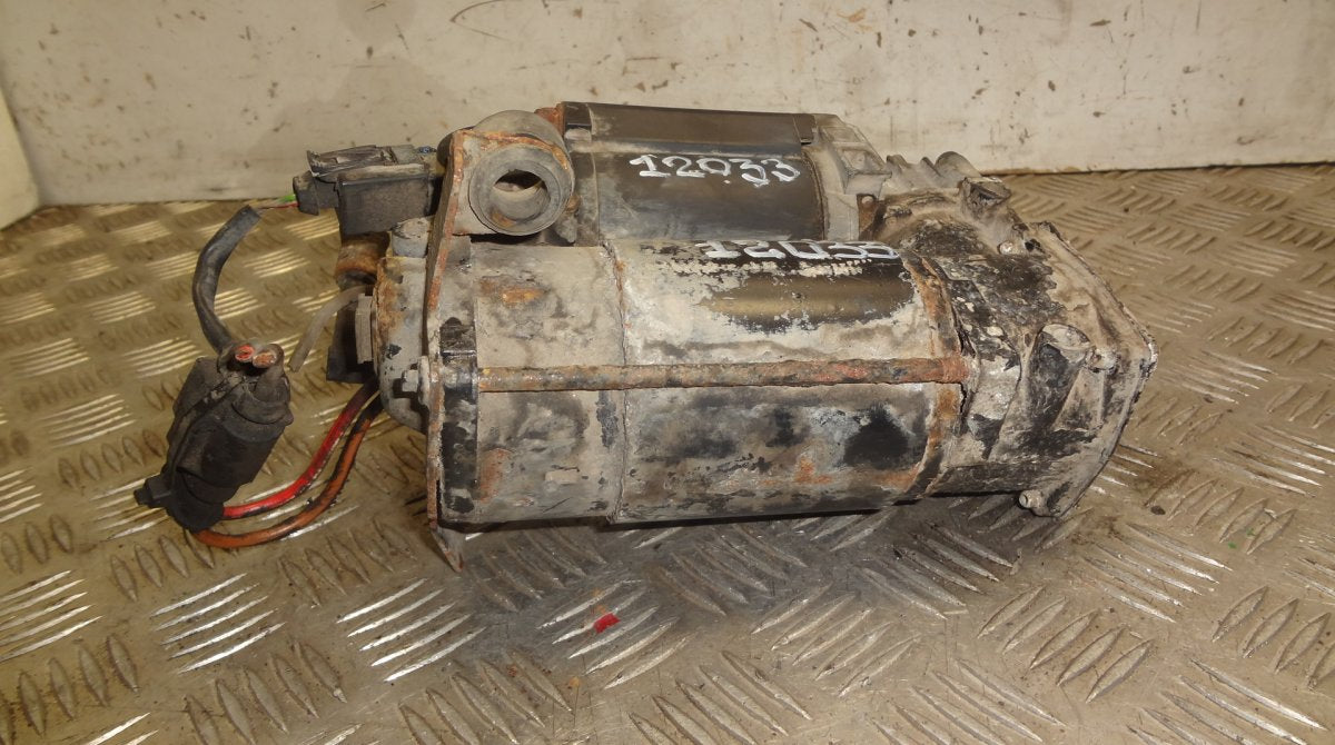 700415900 4420512661 Air Suspension Compressor MERCEDES-BENZ S-CLASS (W220) (1998-2005)