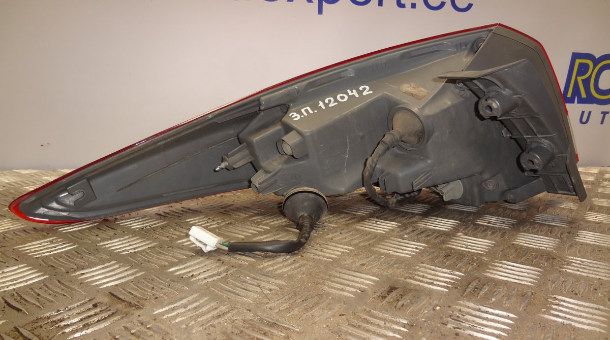 924023Z0 Tail light, right HYUNDAI i40 (VF) (2011-2019)
