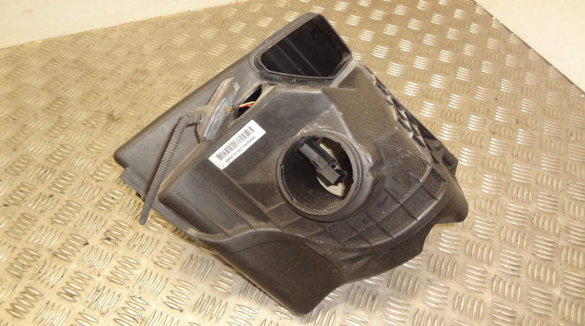 7536594040 Air Cleaner (filter box) BMW 3 (E90, E91, E92, E93) (2005-2011)
