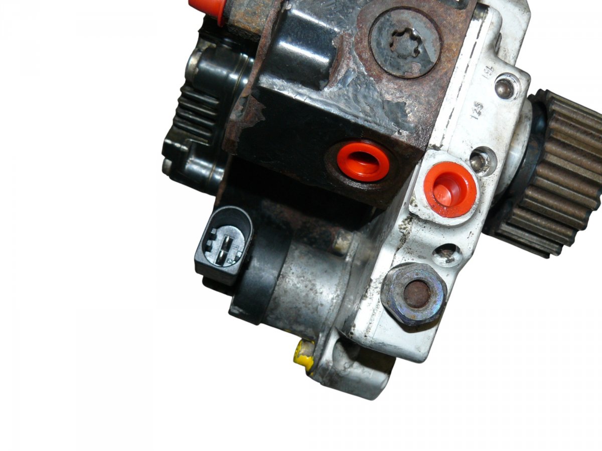 0445010090 Fuel injection pump, diesel AUDI A8 (4E) (2002-2010)