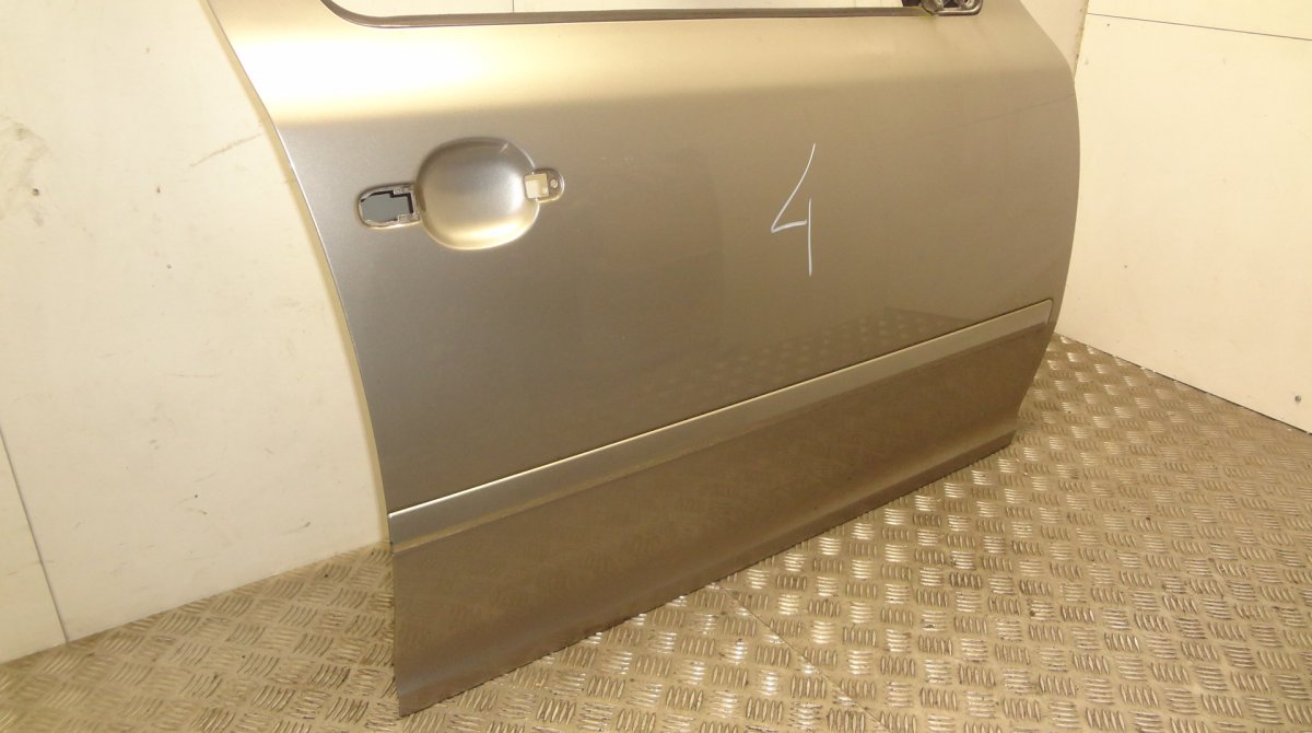 Door Front Right SKODA OCTAVIA II (1Z) (2004-2013)