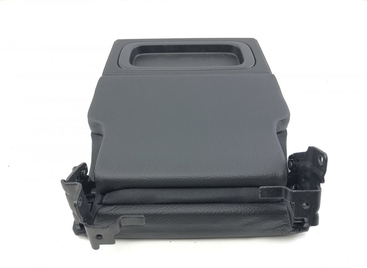 32206999 Armrest rear VOLVO S90 / V90 (2016-)