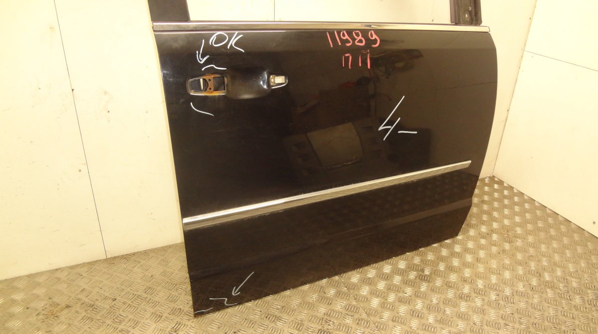 Door Front Right CHRYSLER VOYAGER V (RT) (2007-2016)