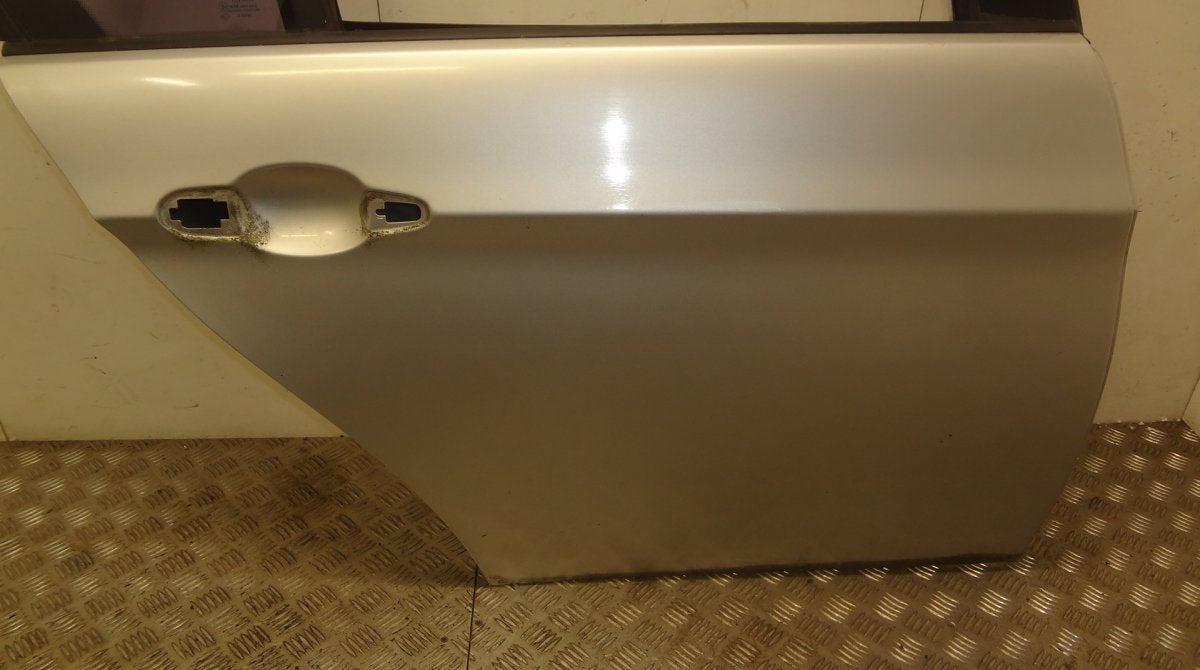 Door Rear Right BMW 3 (E90, E91, E92, E93) (2005-2011)