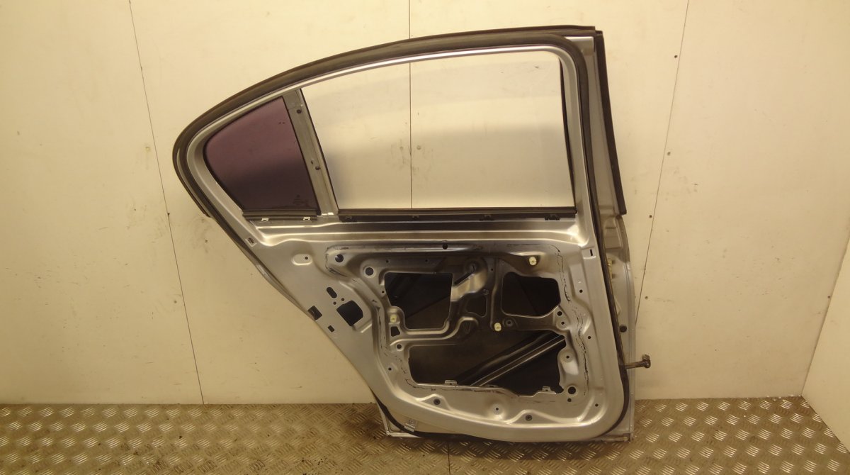 Door Rear Left BMW 3 (E90, E91, E92, E93) (2005-2011)