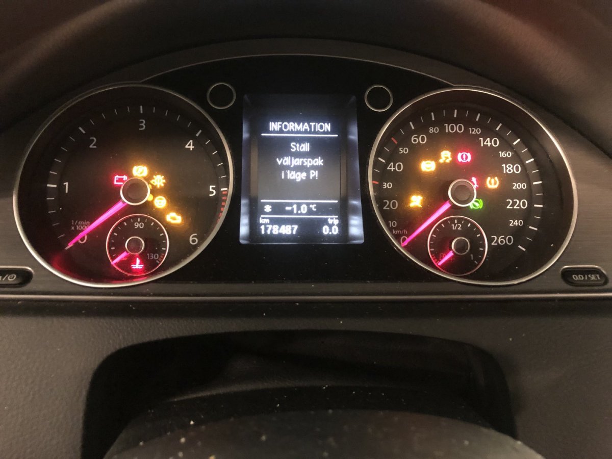 3AA920870JX Instrument Cluster VW PASSAT B7 / ALLTRACK (2010-2015)