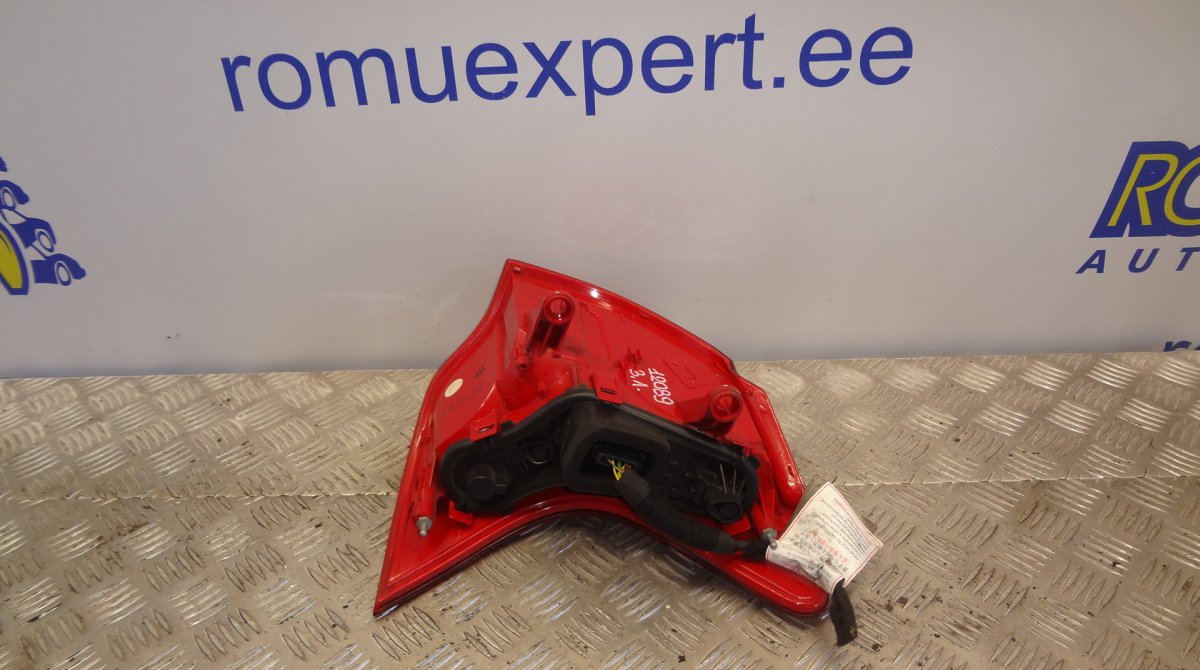 Tail light left PEUGEOT 3008 I (T84) (2009-2016)