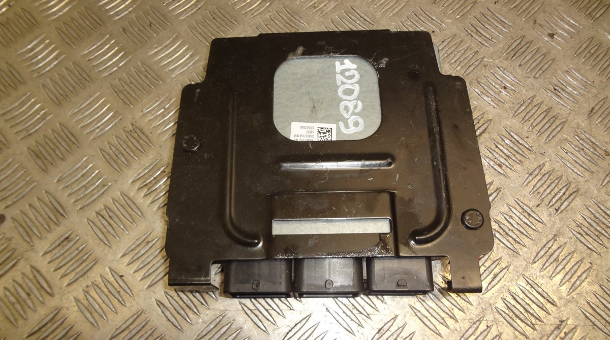 Engine Control Unit / module (ECU) PEUGEOT 3008 I (T84) (2009-2016)