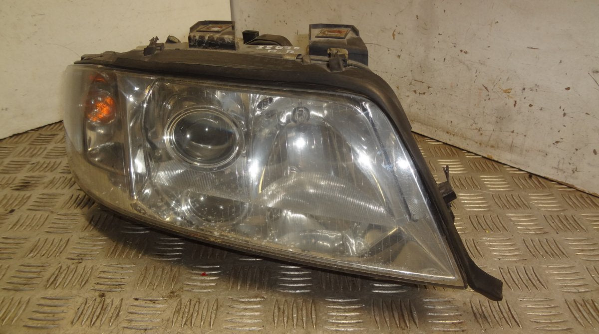 148468-00 14846800 Headlight right AUDI A6 / A6 ALLROAD (C5) (1997-2005)