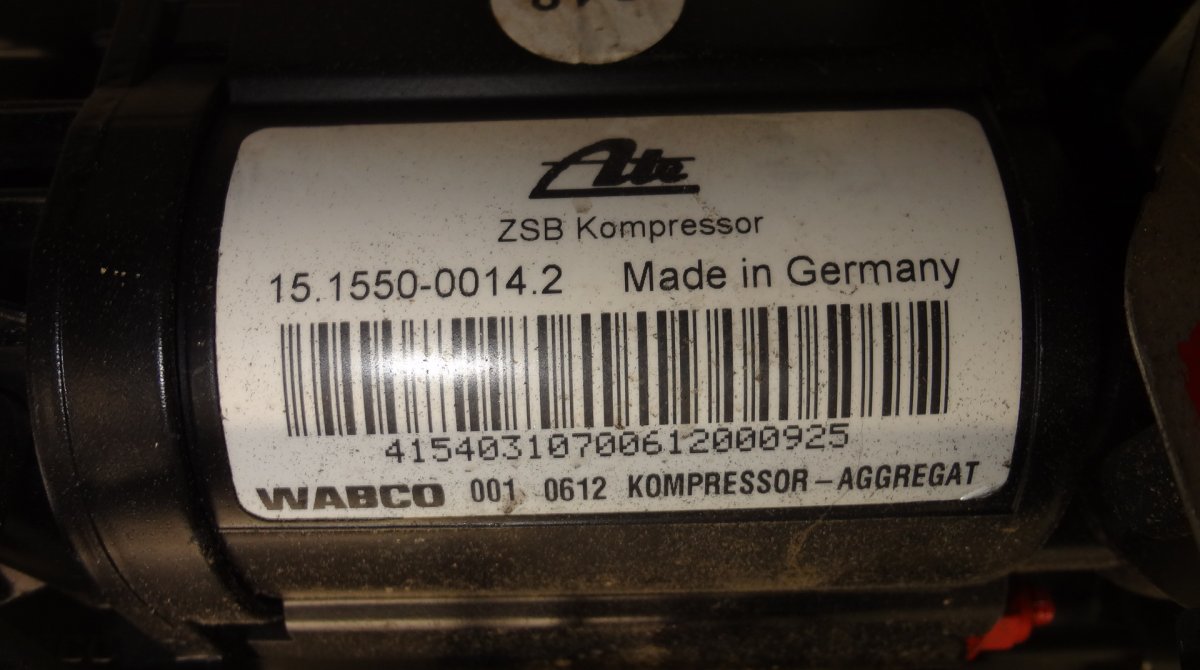 Air Suspension Compressor VW PHAETON (3D) (2002-2016)