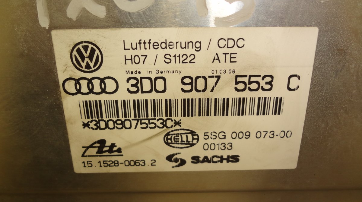 5SG009073-00 Level/air suspension control unit VW PHAETON (3D) (2002-2016)
