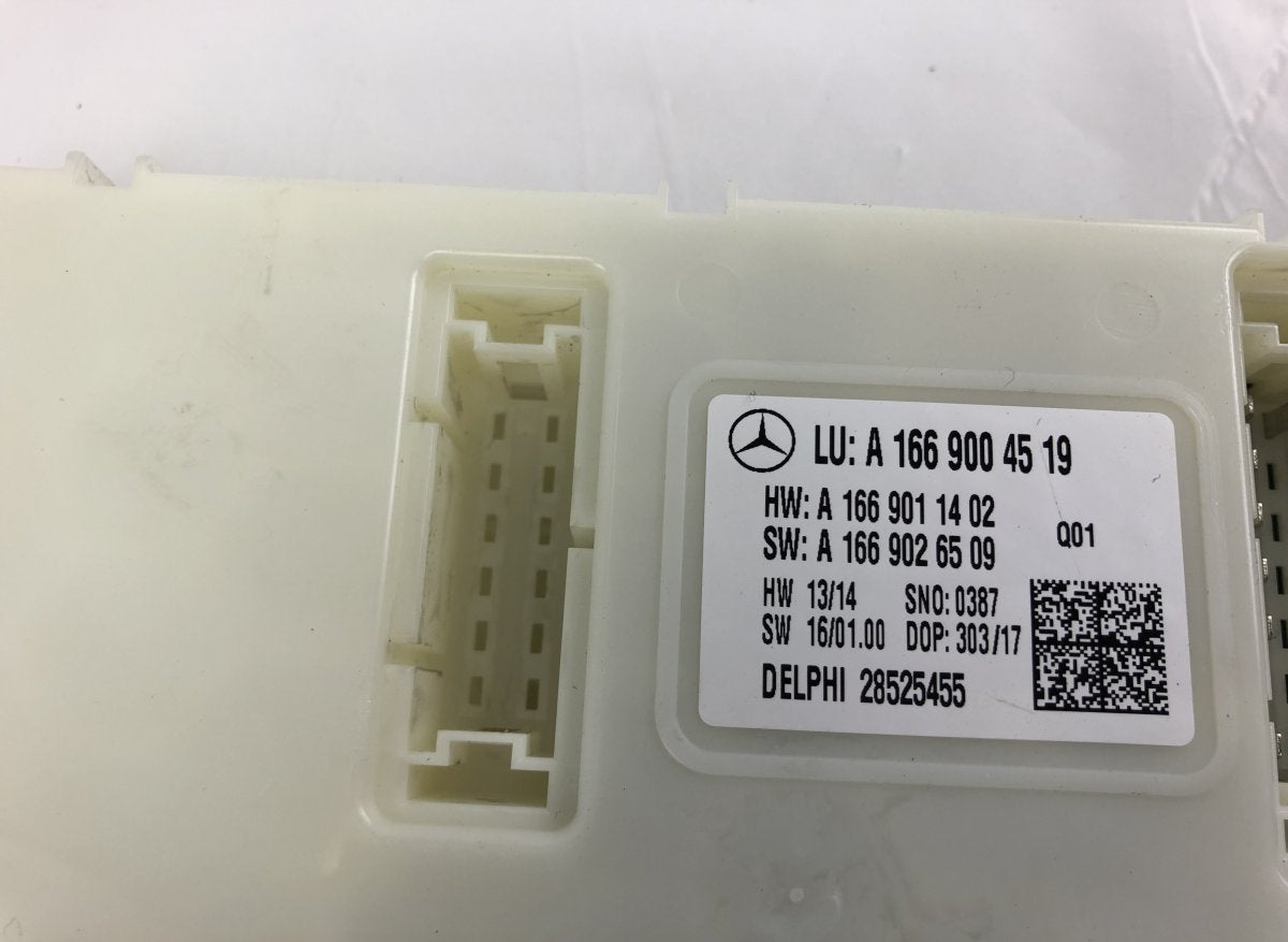 28525455 Fuse box MERCEDES-BENZ GLE (W166) (2015-2019)