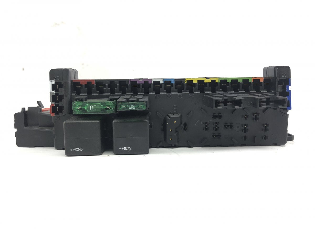 05045139 05045135 05045131 Fuse box MERCEDES-BENZ SL-CLASS (R230) (2001-2012)