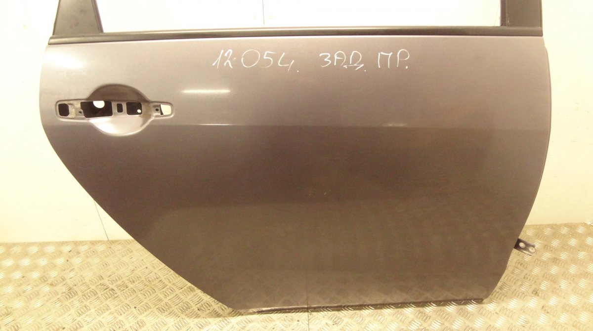 Door Rear Right MITSUBISHI GRANDIS II (NA_W) (2003-2011)