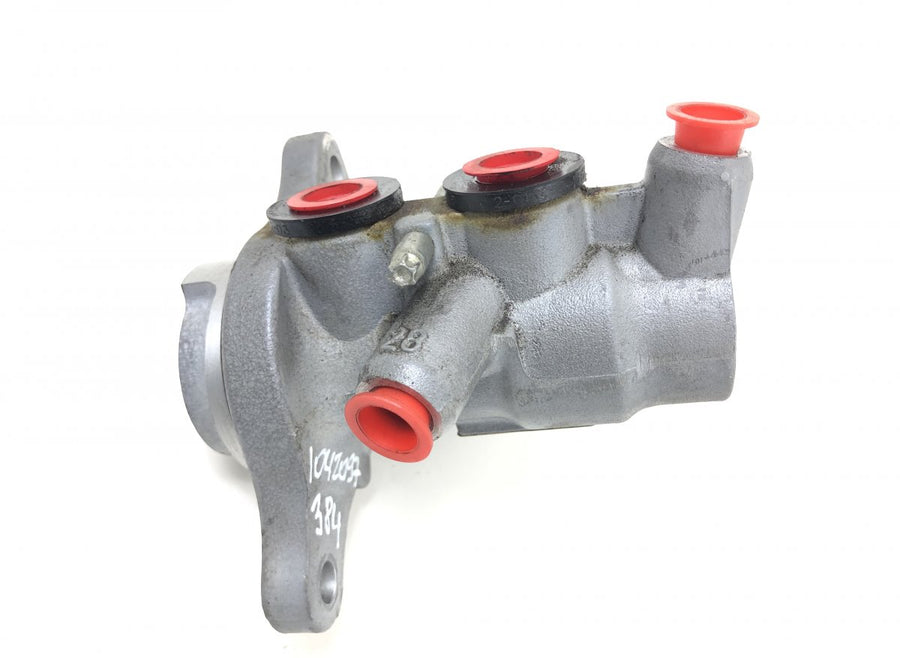 7P0611019G Brake Master Cylinder PORSCHE CAYENNE II (2010-2017)
