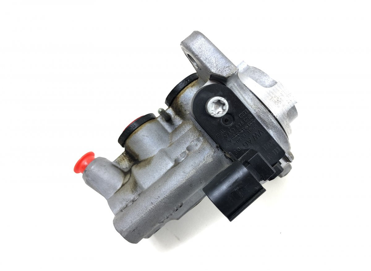 7P0611019G Brake Master Cylinder PORSCHE CAYENNE II (2010-2017)