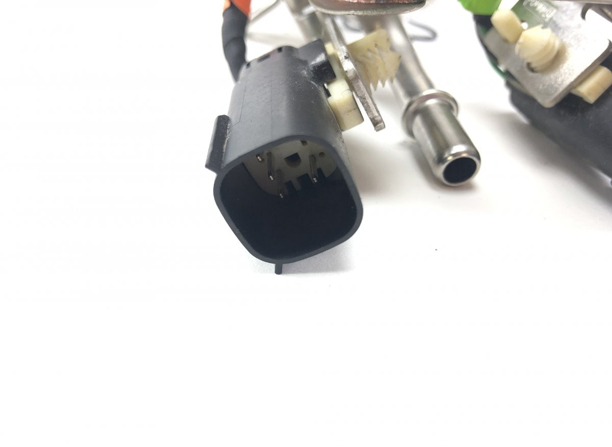 0261555243 0261555244 Fuel Injector FORD EXPEDITION IV (2017-)