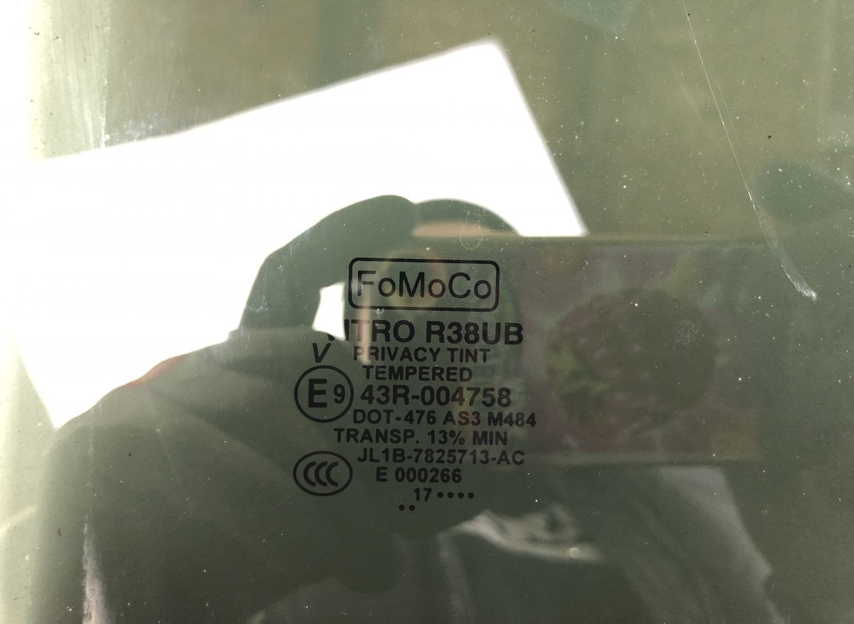 JL1Z-7825713-A JL1Z7825713A Door window glass rear left FORD EXPEDITION IV (2017-)