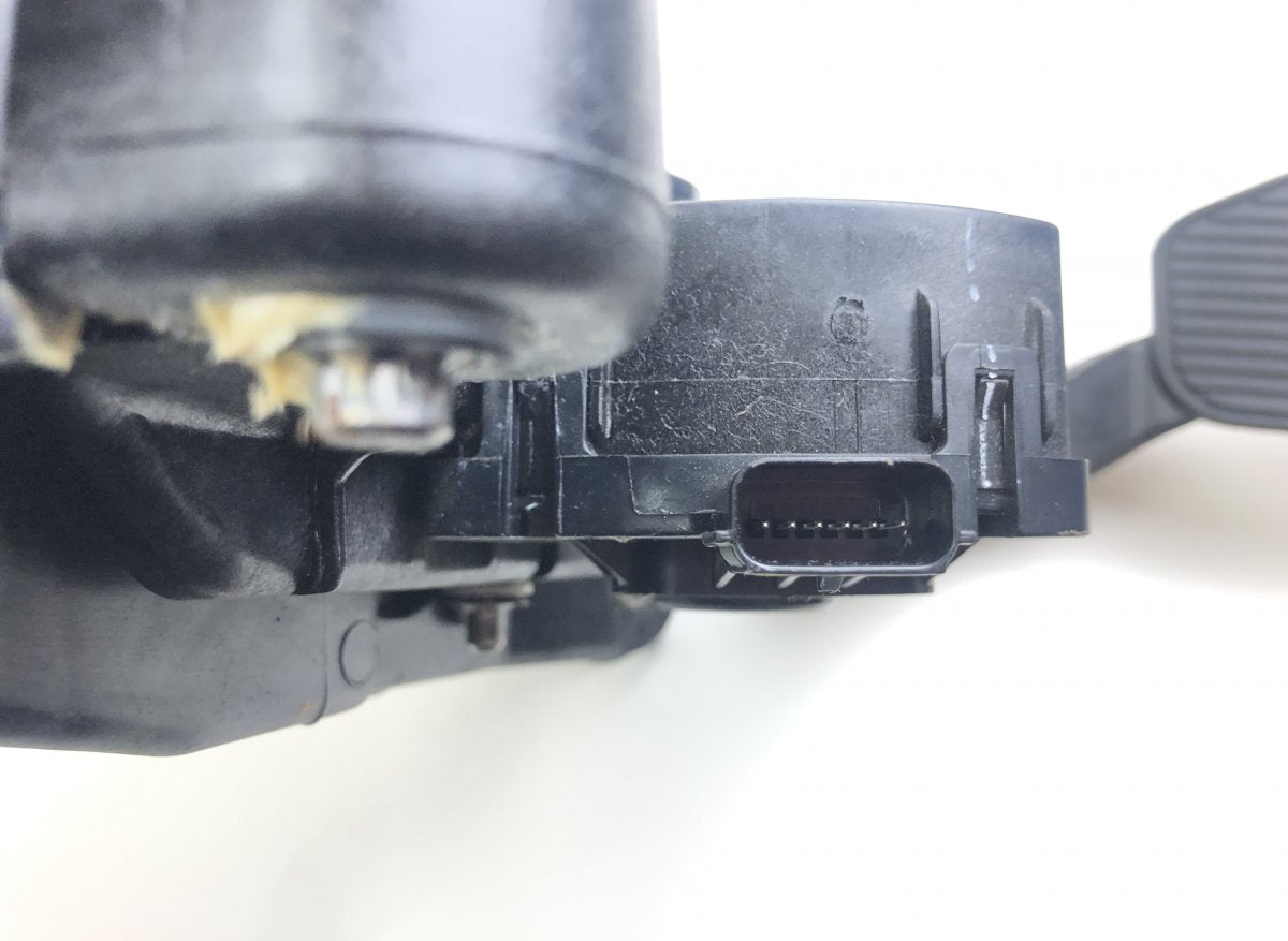 JL1Z9F836B JL1Z-9F836-B Accelerator Pedal FORD EXPEDITION IV (2017-)