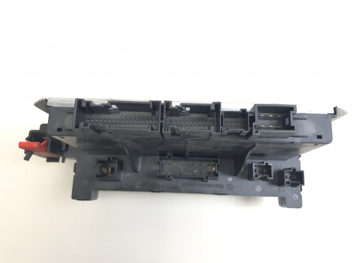 05045139 05045135 05045131 Fuse box MERCEDES-BENZ SL-CLASS (R230) (2001-2012)