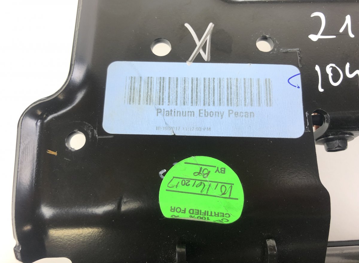 GL3Z1606024BA GL3Z1606024BC GL3Z-1606024-BC GL3Z-1606024-BA Armrest cover front FORD EXPEDITION IV (2017-)