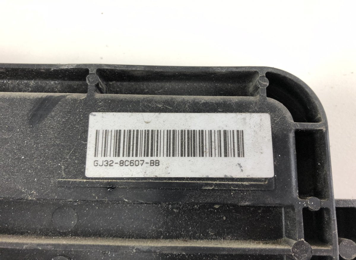 LR072085 Radiator Fan Electric LAND ROVER EVOQUE I (L538) (2011-2018)