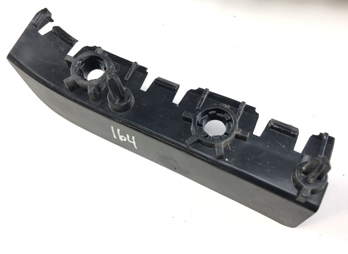 LR045180 Rear bumper Carrier holder on fender left LAND ROVER RANGE ROVER SPORT II (L494) (2013-2022)