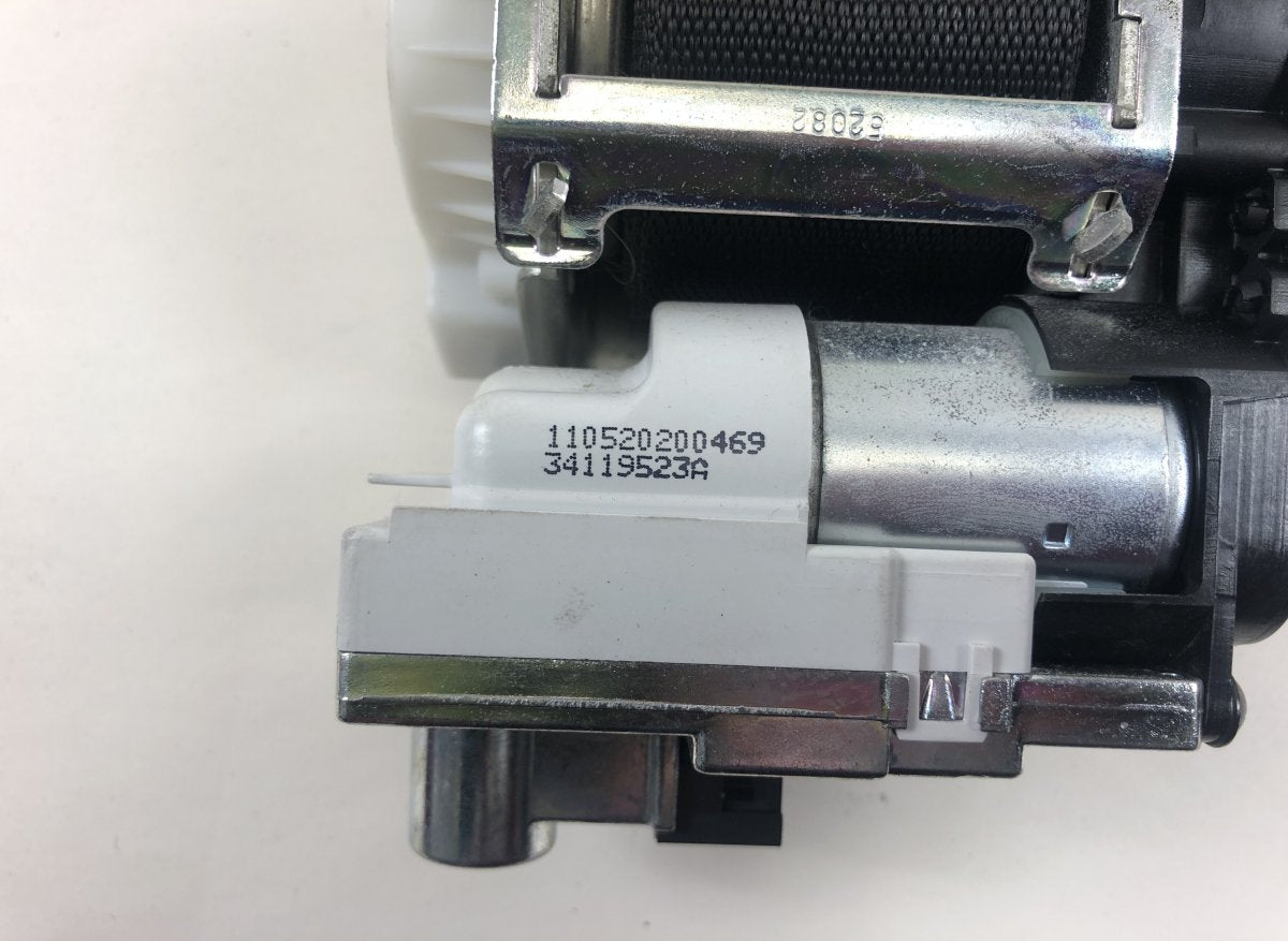 34056323D Seat Belt Front Right MERCEDES-BENZ S-CLASS (W221) (2005-2013)