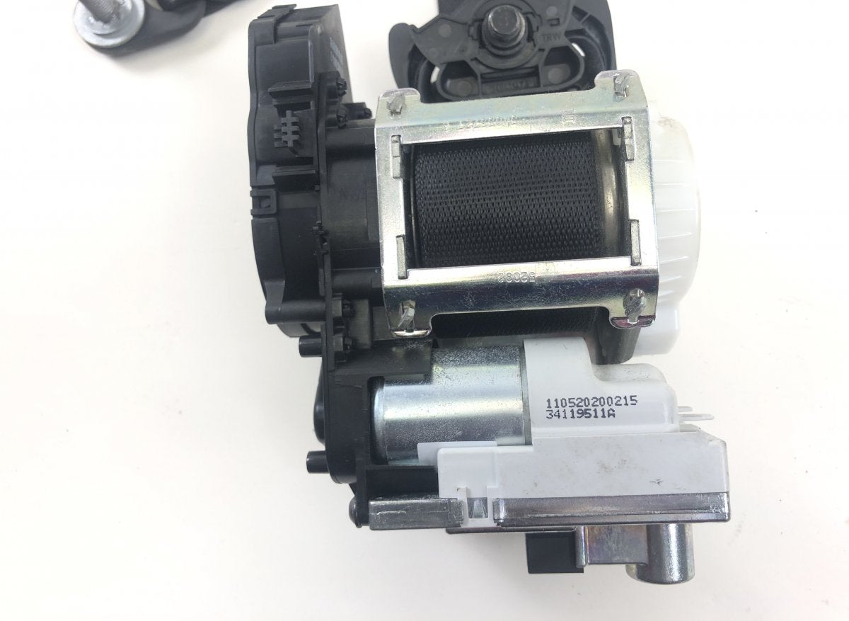 A2218609785 Seat Belt Front Left MERCEDES-BENZ S-CLASS (W221) (2005-2013)