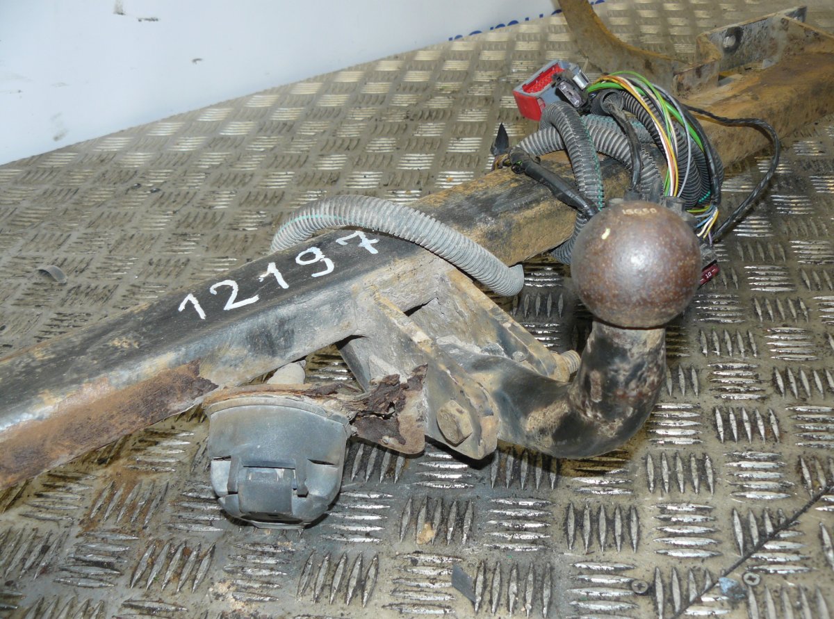 Towbar PEUGEOT 308 I (4A, 4C) (2007-2013)
