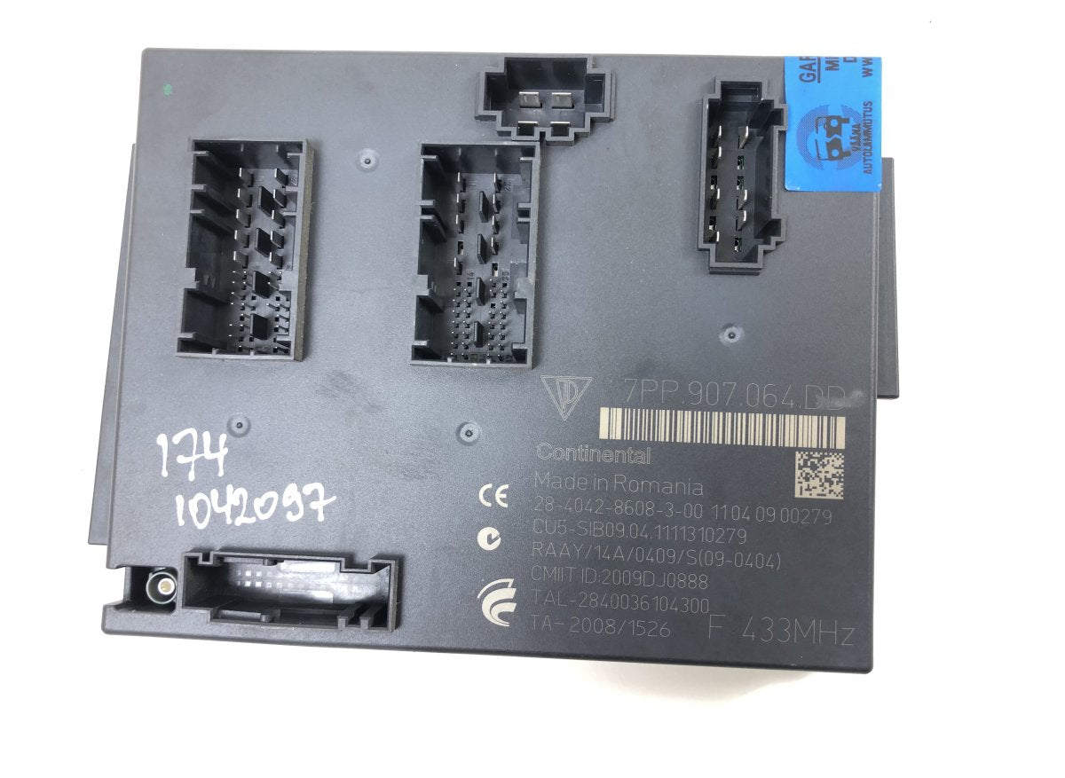 2840428607300 2840428608300 Body control module (BCM) PORSCHE CAYENNE II (2010-2017)