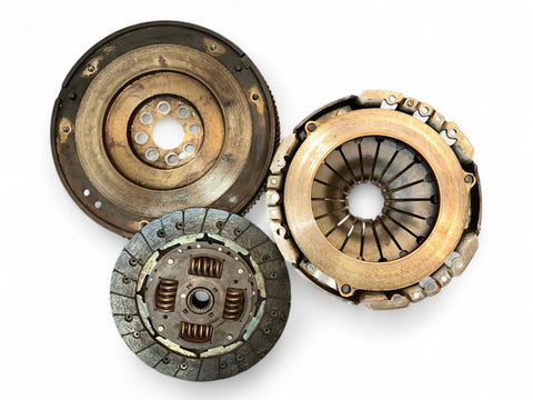 Clutch set RENAULT TRAFIC II (2001-2015)