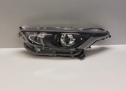 81170K0060 Headlight left TOYOTA YARIS III (XP150) (2013-)