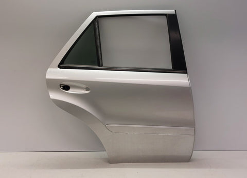 A1647300805 Door Rear Right MERCEDES-BENZ ML-CLASS (W164) (2005-2011)