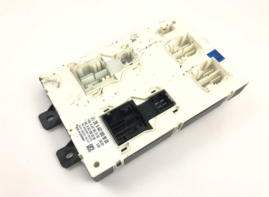 28509995 28507029 28610731 Fuse box MERCEDES-BENZ VITO / V-CLASS (W447) (2014-)
