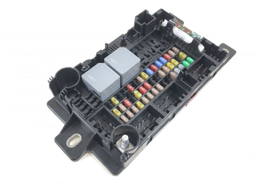 LR144125 Fuse box LAND ROVER EVOQUE II (L551) (2018-)