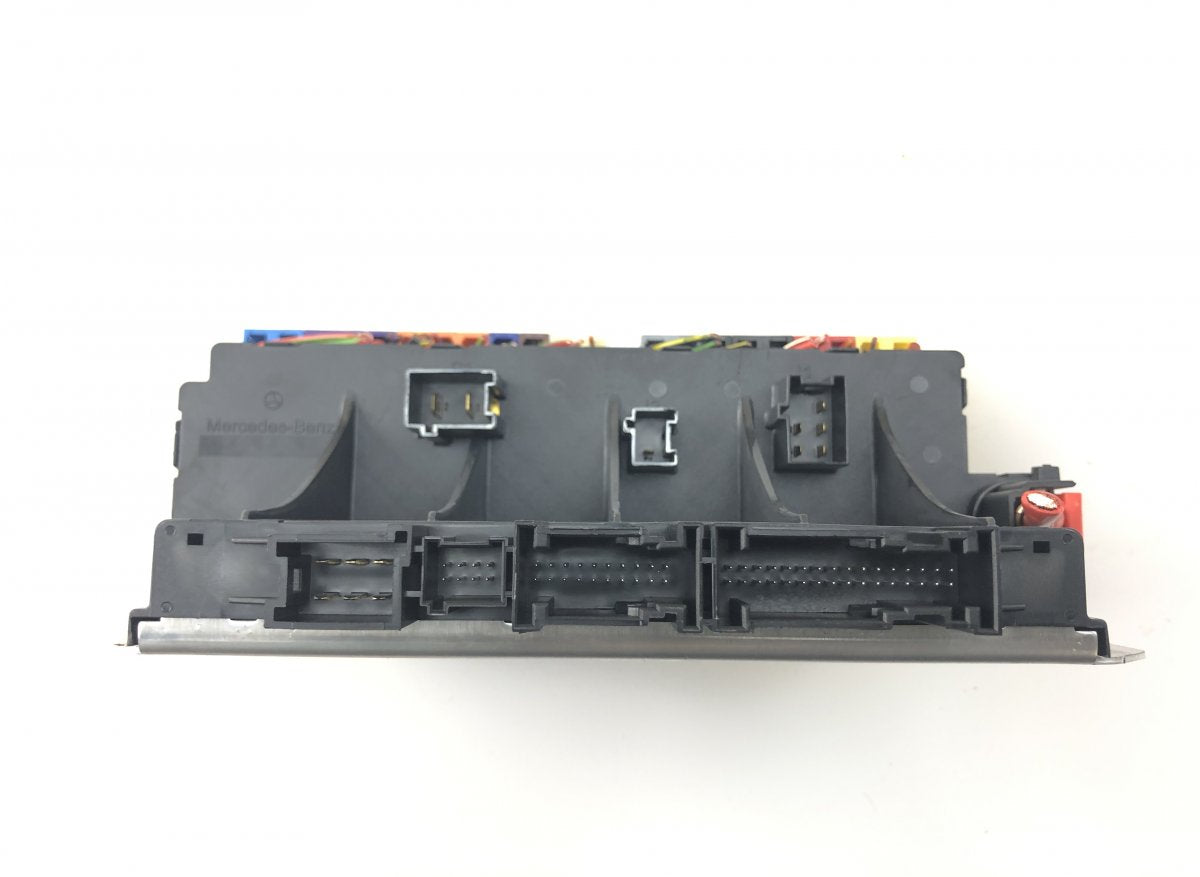 05045117 Fuse box MERCEDES-BENZ SL-CLASS (R230) (2001-2012)