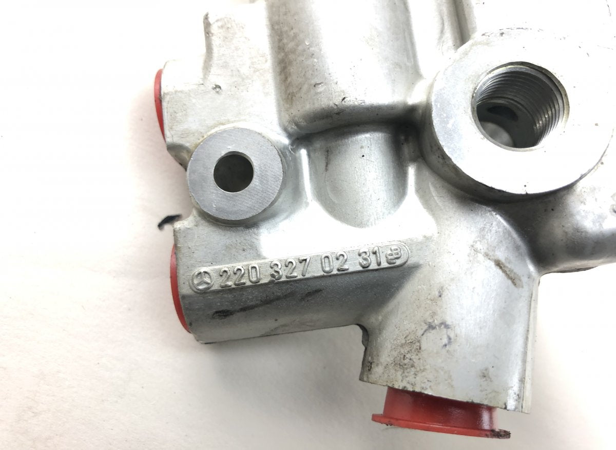 A2203200858 A0035422018 Air suspension / self-levelling suspension, other MERCEDES-BENZ SL-CLASS (R230) (2001-2012)