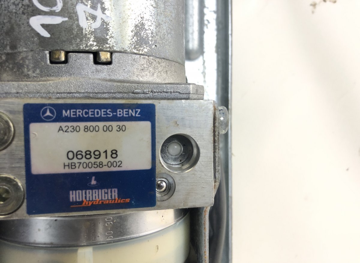 HB70058-002 HB70058002 Convertible Top motor MERCEDES-BENZ SL-CLASS (R230) (2001-2012)