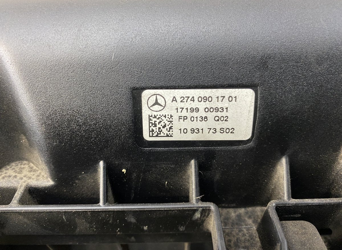 A2740901701 Air Cleaner (filter box) MERCEDES-BENZ C-CLASS (W205) (2013-2021)