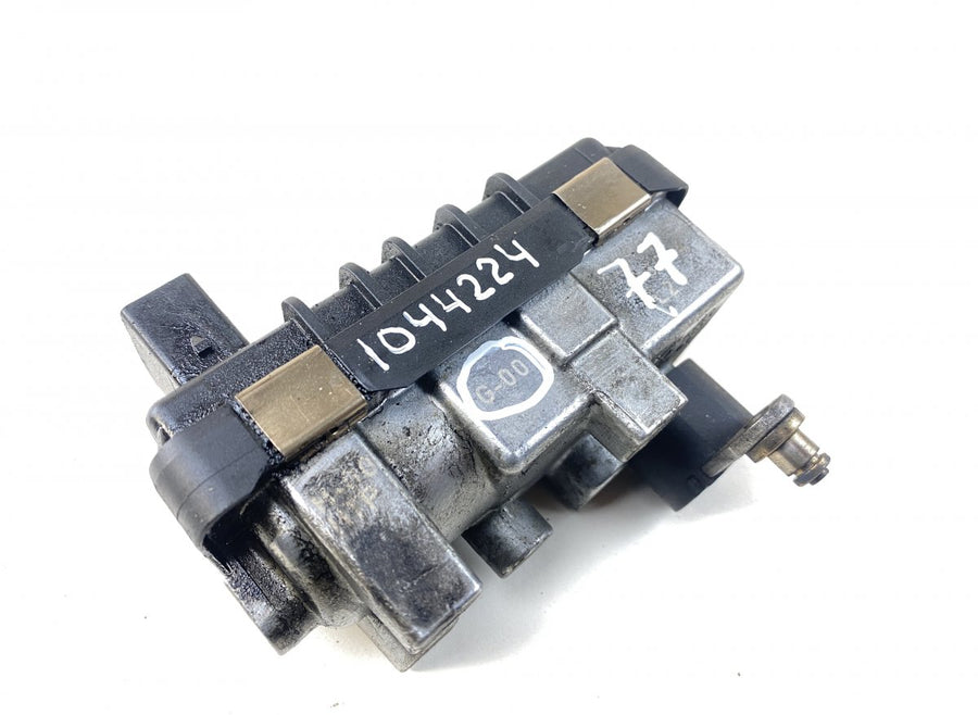 G219 G277 G013 G001 G-219 G-277 G-013 G-001 Turbocharger control valve / actuator MERCEDES-BENZ ML-CLASS (W164) (2005-2011)