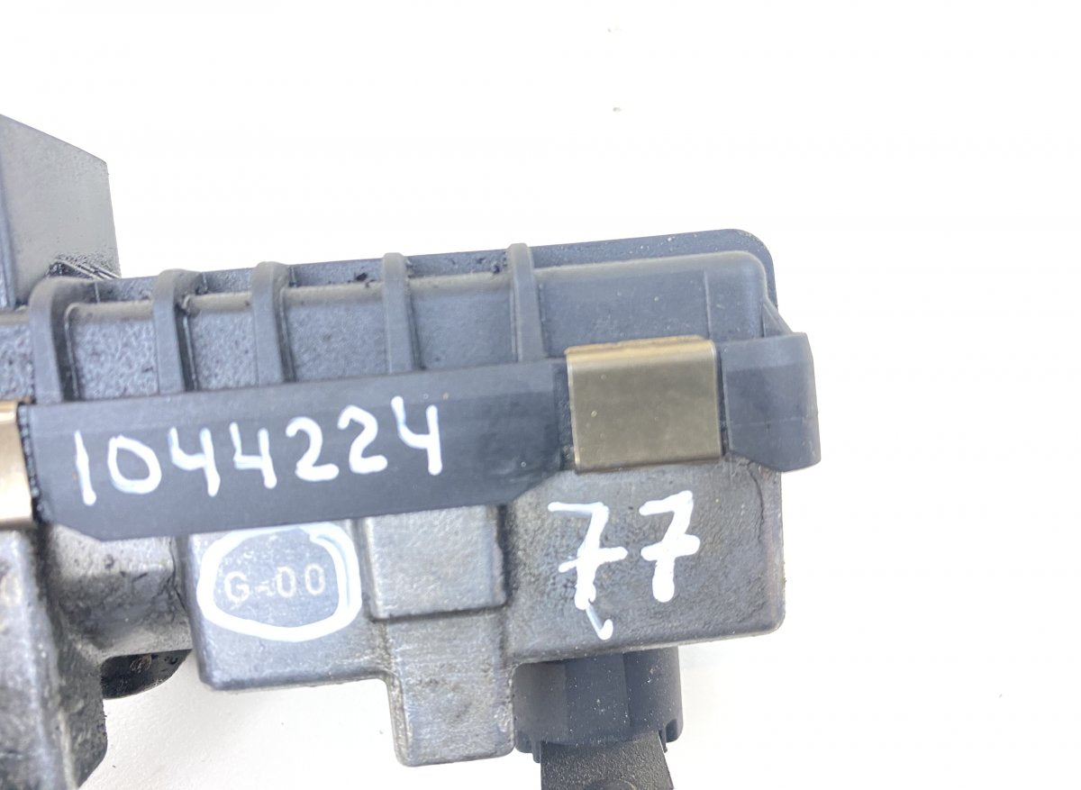 G219 G277 G013 G001 G-219 G-277 G-013 G-001 Turbocharger control valve / actuator MERCEDES-BENZ ML-CLASS (W164) (2005-2011)