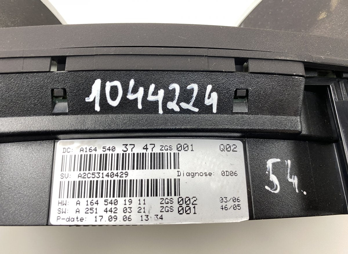 A2C53140429 Instrument Cluster MERCEDES-BENZ ML-CLASS (W164) (2005-2011)