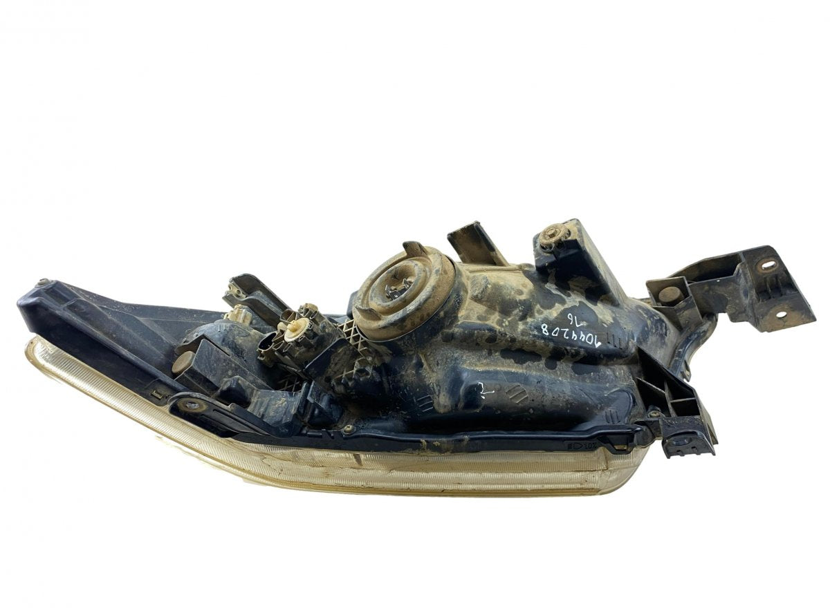811300K420 Headlight right TOYOTA HILUX VII (AN10, AN20, AN30) (2005-2015)